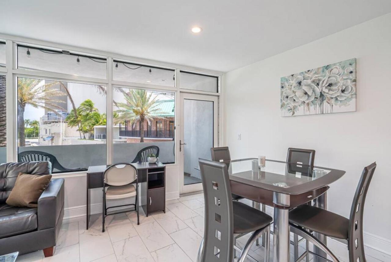 The Purple Pelican Beachfront With Ocean Balcony Unit 1 Fort Lauderdale Exterior foto