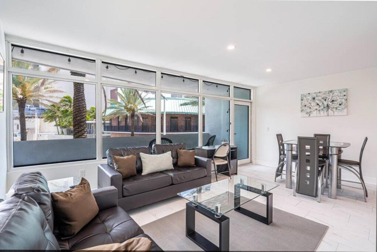 The Purple Pelican Beachfront With Ocean Balcony Unit 1 Fort Lauderdale Exterior foto