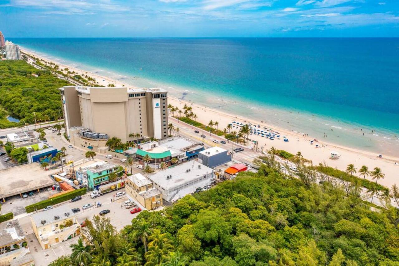 The Purple Pelican Beachfront With Ocean Balcony Unit 1 Fort Lauderdale Exterior foto