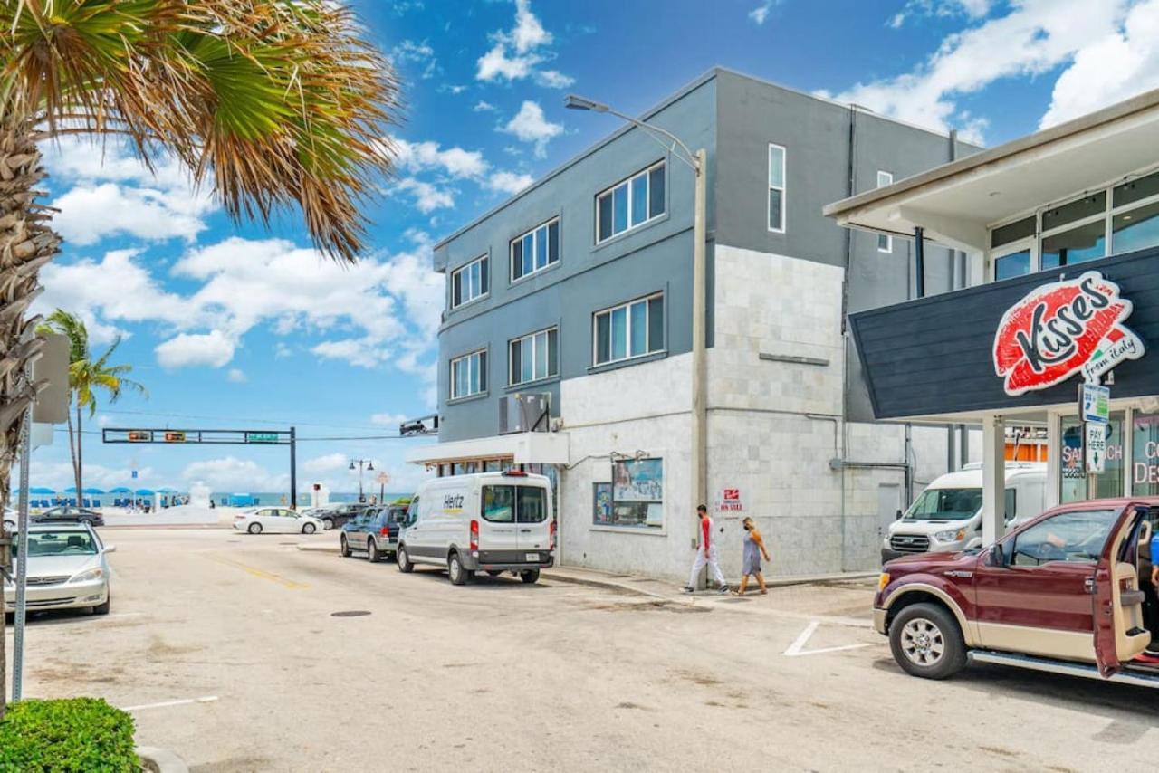 The Purple Pelican Beachfront With Ocean Balcony Unit 1 Fort Lauderdale Exterior foto