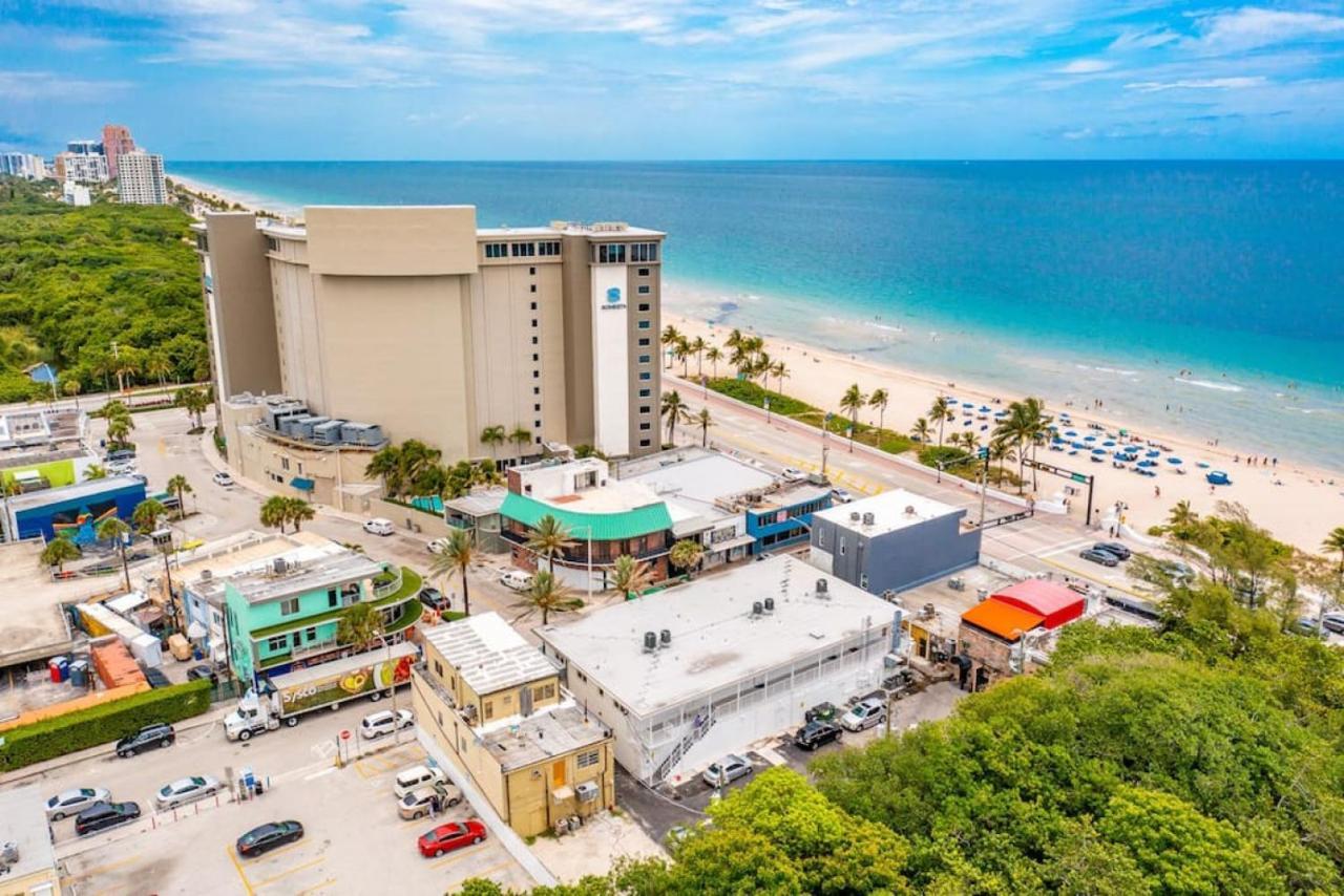 The Purple Pelican Beachfront With Ocean Balcony Unit 1 Fort Lauderdale Exterior foto