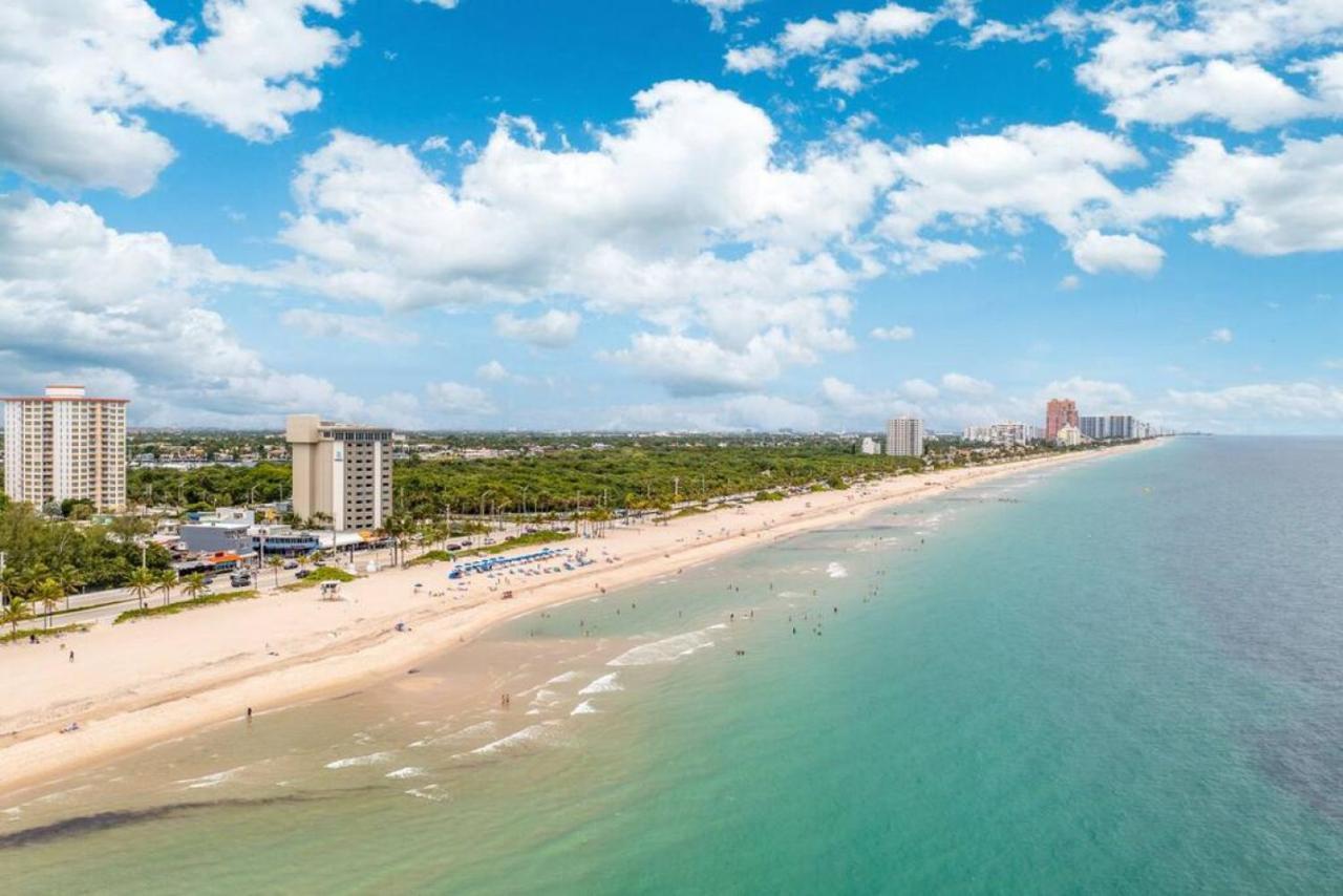 The Purple Pelican Beachfront With Ocean Balcony Unit 1 Fort Lauderdale Exterior foto